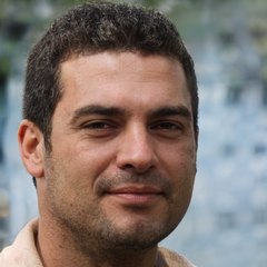 Yazar